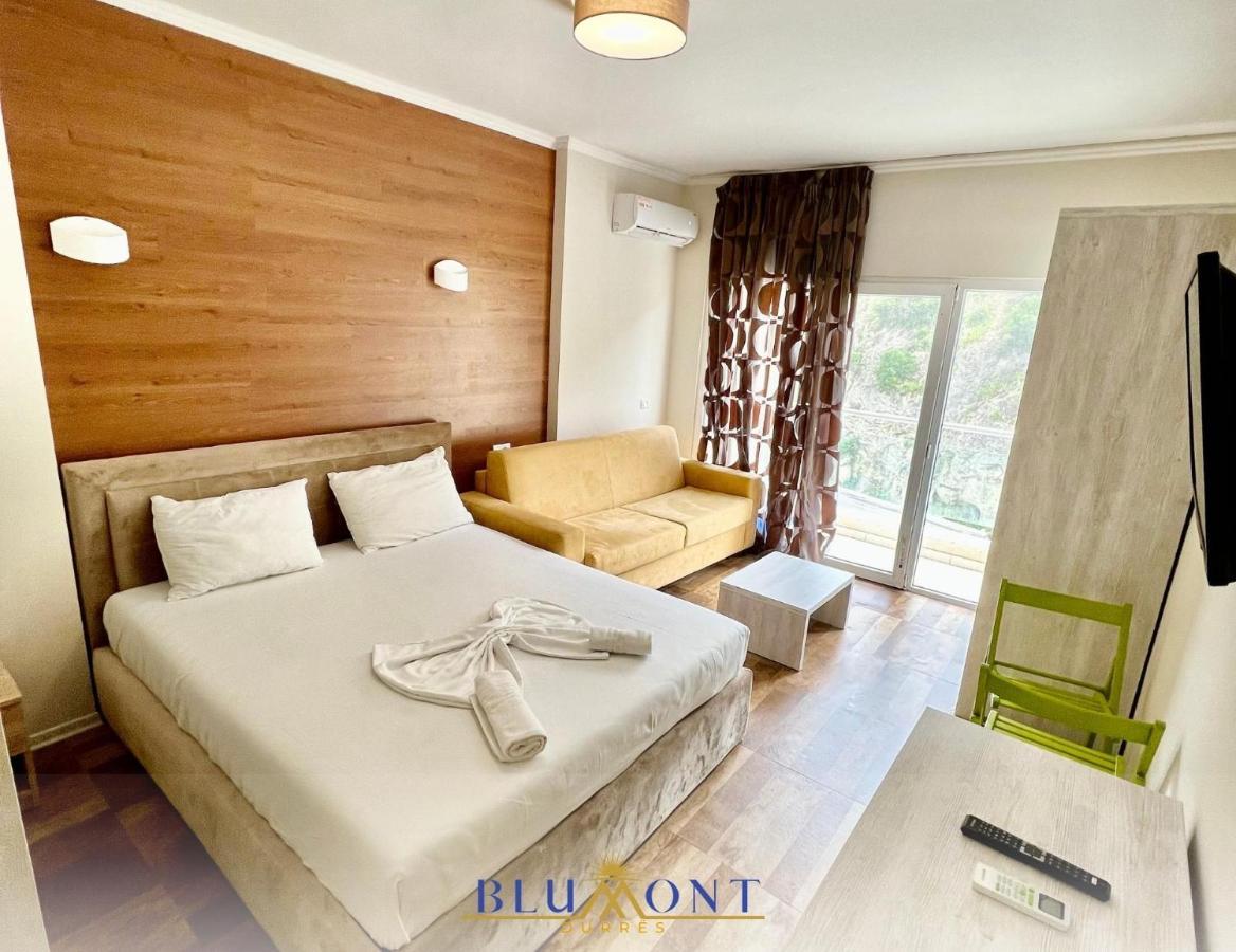 Blumont 3*