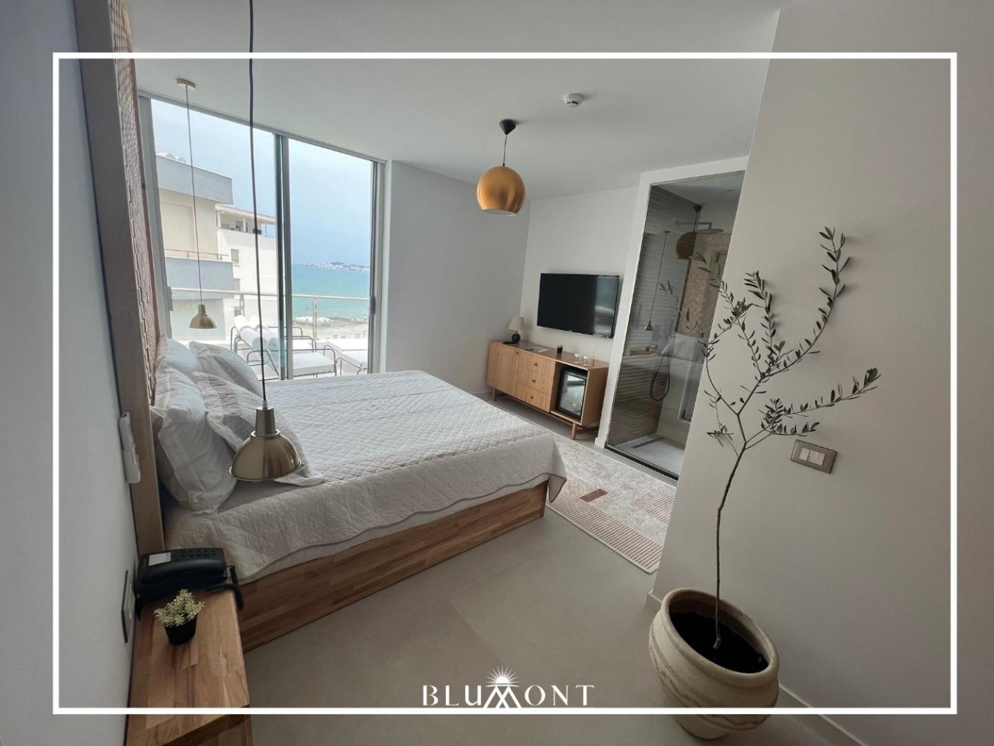 Blumont Aparthotel 3*